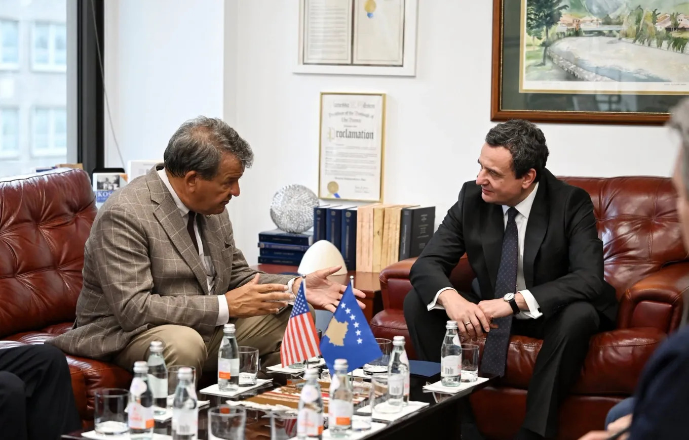 Kurti në New York kërkon hapjen e arkivave nga Serbia dhe që Bondsteeli të bëhet bazë e përhershme